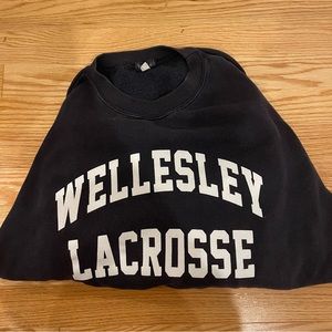 Brandy Melville Crewneckn